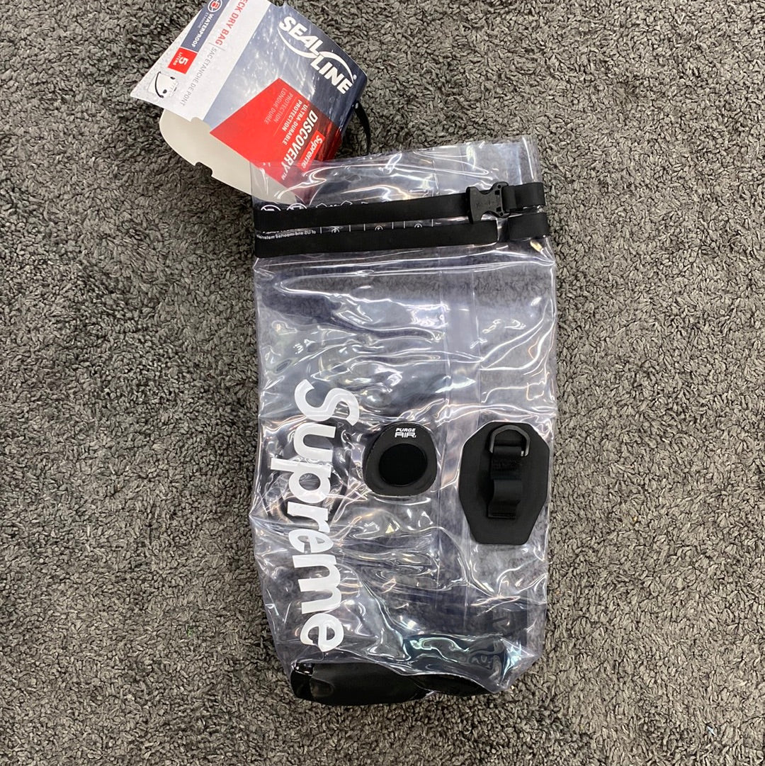 Dry bag cheap supreme