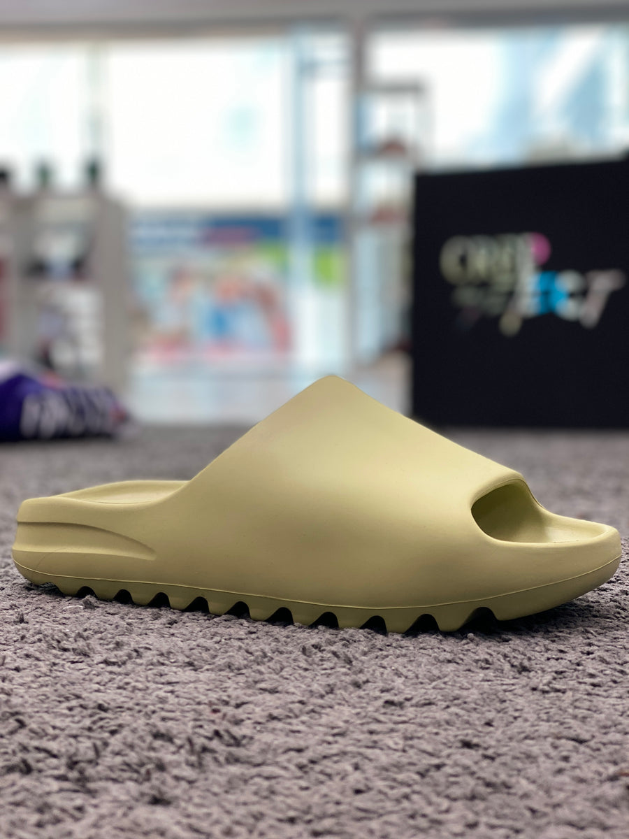 Yeezy Slide Resin – Crep Select