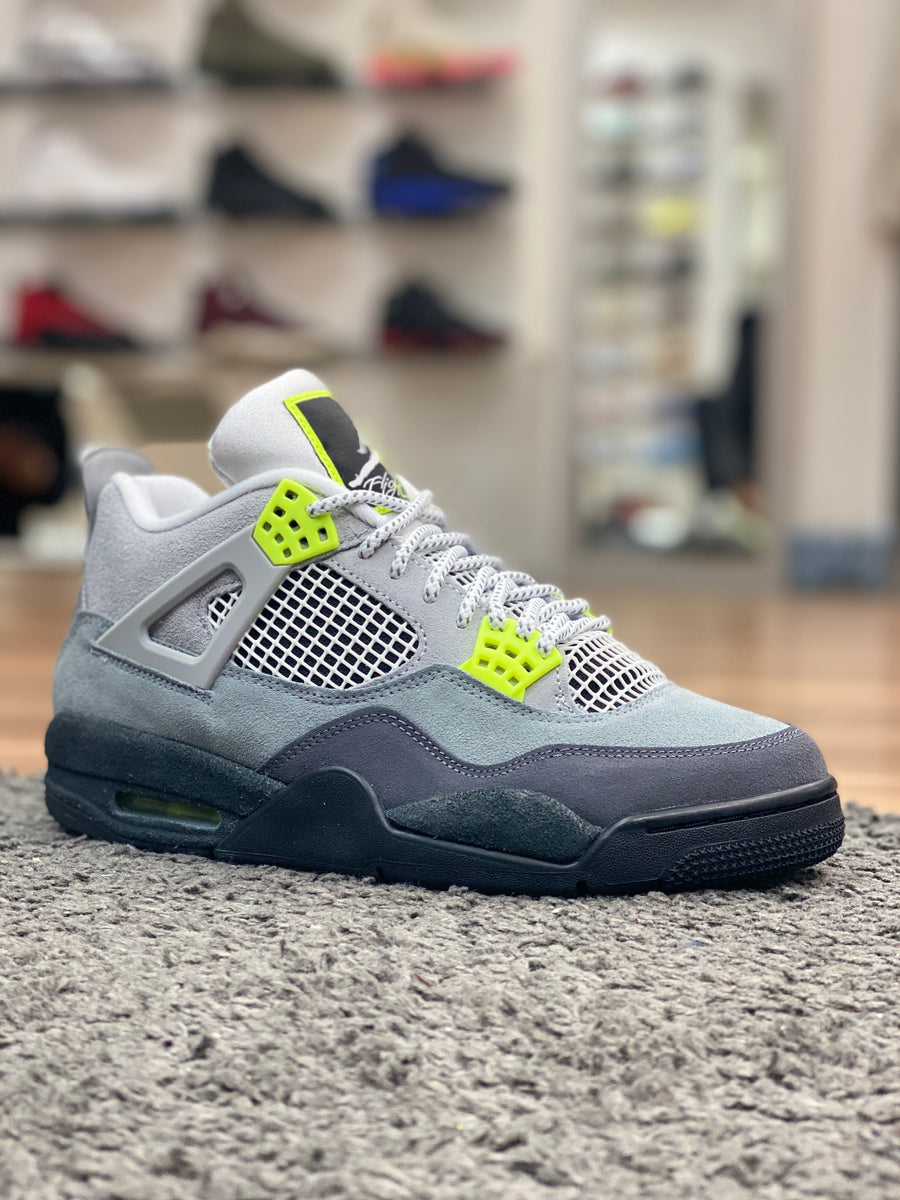 Air jordan 4 outlet retro neon