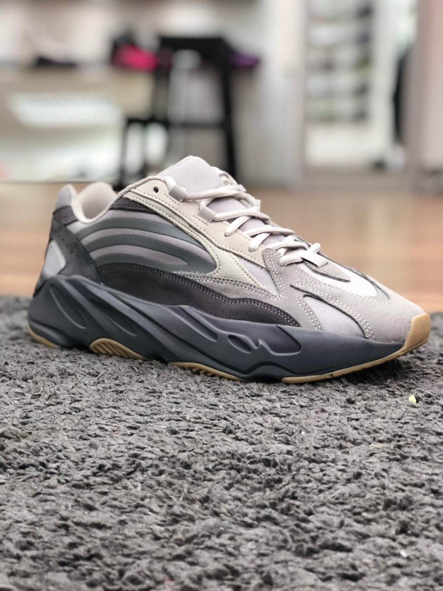 Yeezy Boost 700 V2 Tephra – Crep Select