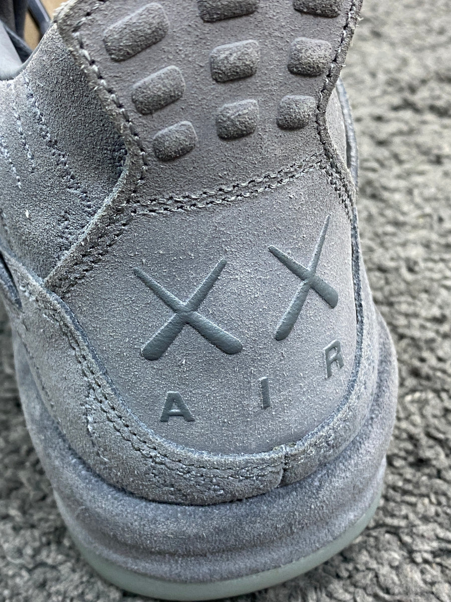 Kaws 4 hot sale grey