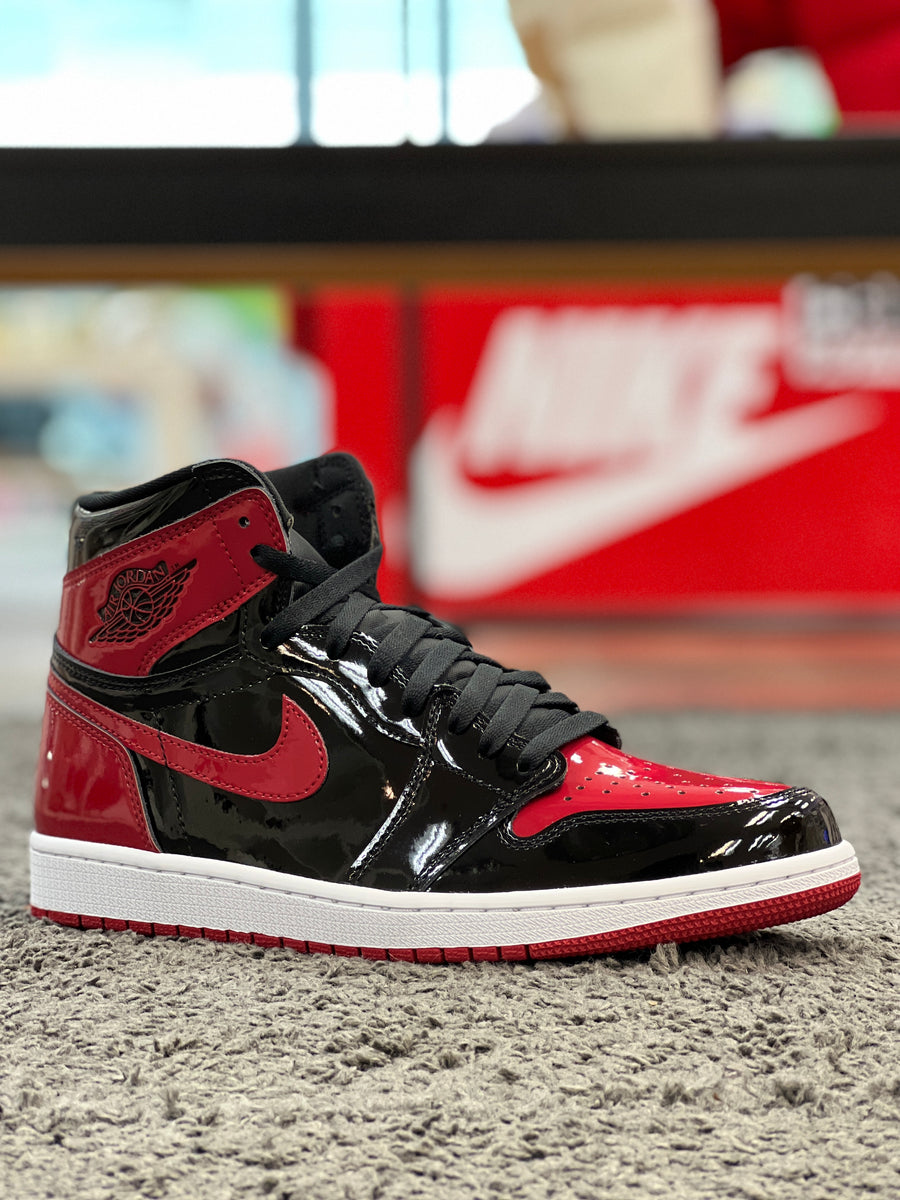 Air Jordan 1 High OG Patent Bred