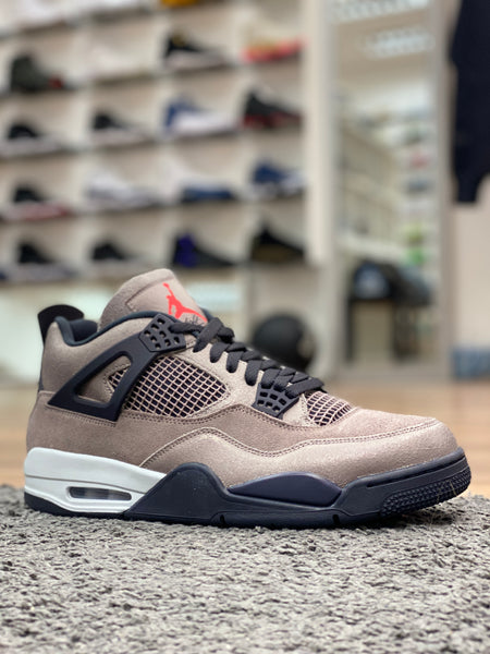 2024 Jordan 4 top haze