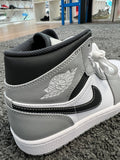 Air Jordan 1 Mid Light Smoke Grey 3.0